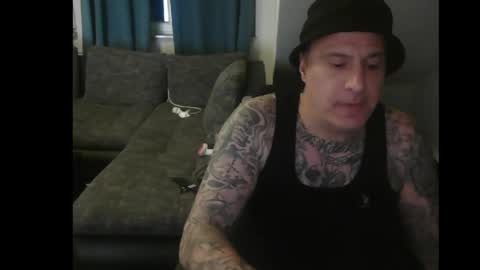 sinalco1975 online show from April 2026 12:49:02 AM