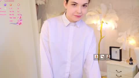 Snapshot of sindell_cryell chatting on May 2026 12:10:01 PM sindell_cryell online show from May 2026 12:10:01 PM