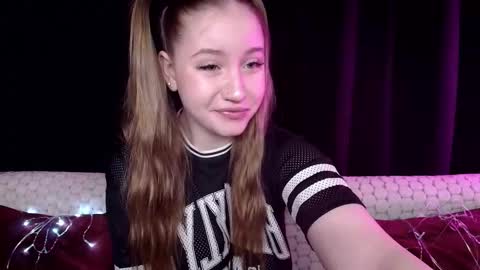 Sindi online show from December 2024 03:00:01 PM