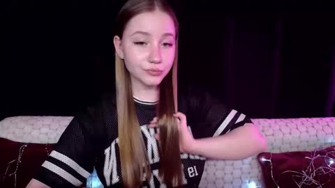 Sindi online show from December 2024 05:54:01 PM