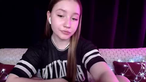 Sindi online show from December 2024 05:47:02 PM