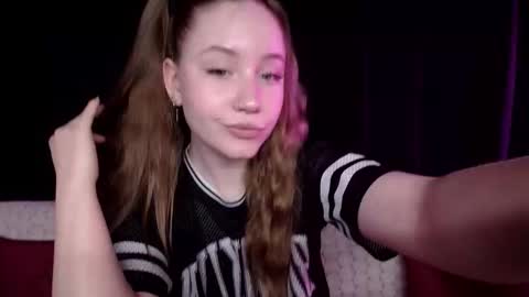 Sindi online show from February 2025 03:28:02 PM