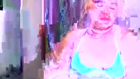 Ava online show from March 2026 08:01:02 PM