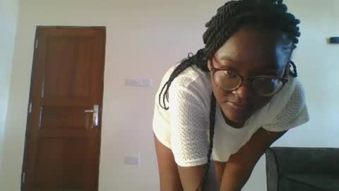 Snapshot of sinful_shadow chatting on July 2026 01:36:02 PM sinful_shadow online show from July 2026 01:36:02 PM