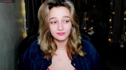 Sinty Noria online show from March 2025 02:15:01 AM