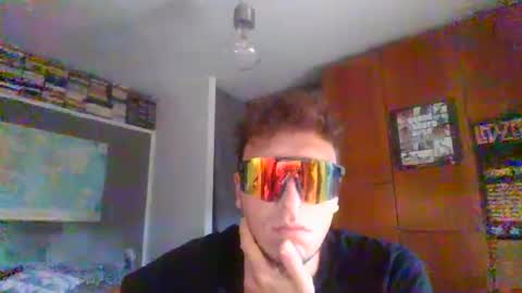 sinvi1915 online show from October 2025 02:49:01 PM