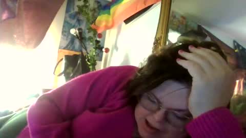 Siofra online show from September 2025 11:22:02 AM