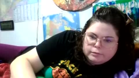 Snapshot of siofra chatting on June 2026 08:07:01 PM Siofra online show from June 2026 08:07:01 PM