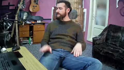 Snapshot of sir_pelo_iv chatting on January 2025 11:53:02 AM I am The Fourth and only Sir. Pelo online show from January 2025 11:53:02 AM