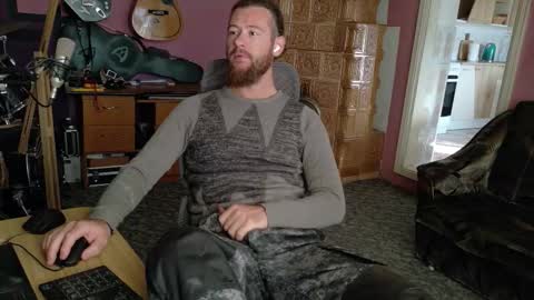 Snapshot of sir_pelo_iv chatting on September 2025 05:51:01 AM I am The Fourth and only Sir. Pelo online show from September 2025 05:51:01 AM