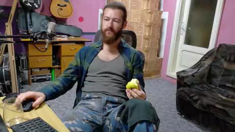 Snapshot of sir_pelo_iv chatting on October 2025 05:17:02 AM I am The Fourth and only Sir. Pelo online show from October 2025 05:17:02 AM