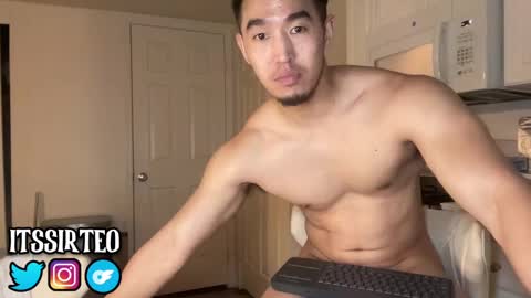 Snapshot of sir_teo chatting on December 2024 05:22:02 AM SIR TEO online show from December 2024 05:22:02 AM