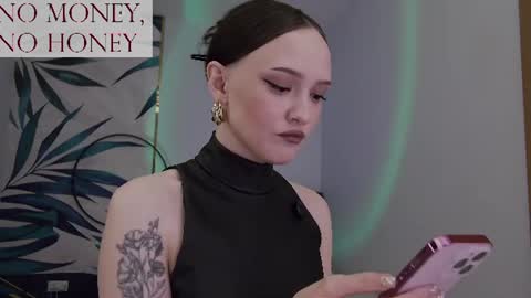 Goddess Sirena online show from July 2026 03:18:02 PM