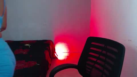 SIRINAY online show from October 2025 06:16:01 PM