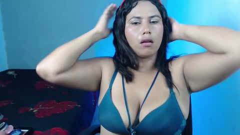 SIRINAY online show from October 2025 02:48:01 PM