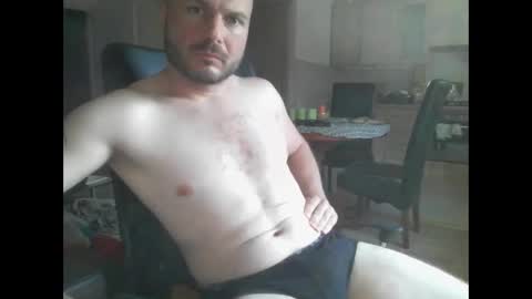 Snapshot of sirkrapek chatting on April 2026 03:47:02 PM SirKrapek online show from April 2026 03:47:02 PM