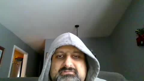 SirMike80 online show from December 2024 01:19:02 PM