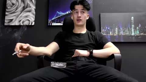 SirReedy online show from December 2025 10:00:02 AM