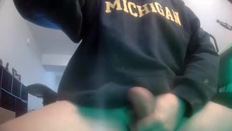 Snapshot of sirwally19er chatting on April 2026 12:05:02 PM sirwally19er online show from April 2026 12:05:02 PM