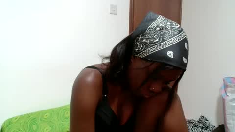 shannie online show from January 2026 12:10:02 PM