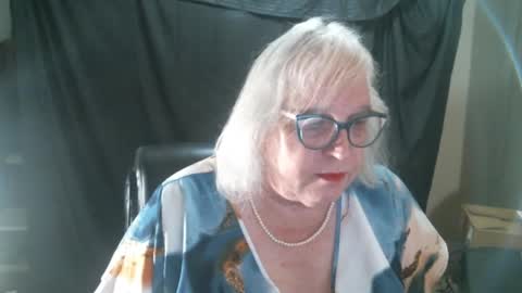Sissy Diane online show from January 2025 12:38:01 AM