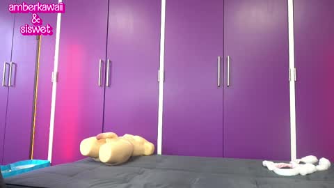 Snapshot of siswet19 chatting on February 2025 02:42:01 PM Elise online show from February 2025 02:42:01 PM