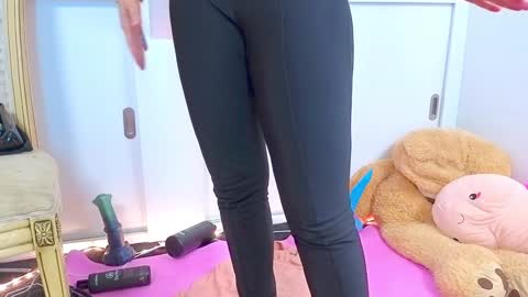 Snapshot of siswet19 chatting on March 2026 01:16:02 PM Elise online show from March 2026 01:16:02 PM