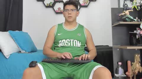 Snapshot of siul_bigcock chatting on December 2025 11:52:01 AM Siul Thompson online show from December 2025 11:52:01 AM