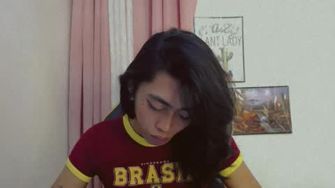 Snapshot of sizka_ford chatting on November 2025 07:30:02 AM Sizka online show from November 2025 07:30:02 AM