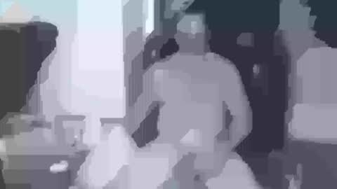 Snapshot of sizzzlenomics chatting on September 2025 11:05:02 PM SIZZZLENOMICS online show from September 2025 11:05:02 PM