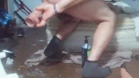 Snapshot of sizzzlenomics chatting on October 2025 11:54:02 PM SIZZZLENOMICS online show from October 2025 11:54:02 PM