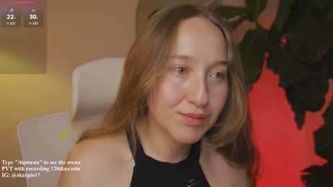 Im Scarlett  ONLINE  5pm-10pm NYC time  online show from November 2025 09:36:02 PM