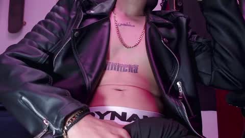 king online show from December 2024 02:04:01 AM