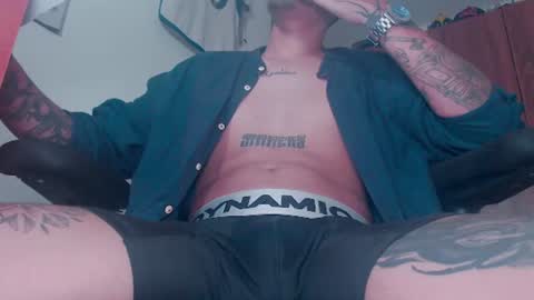 Snapshot of skateboy444 chatting on June 2026 05:34:02 AM king online show from June 2026 05:34:02 AM