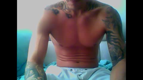 Snapshot of skater19xxx chatting on December 2024 05:11:01 PM miguel online show from December 2024 05:11:01 PM