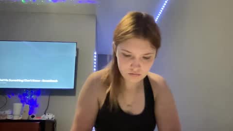 Snapshot of skiimaskabby chatting on February 2025 10:26:01 PM skiimaskabby online show from February 2025 10:26:01 PM