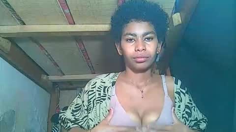 Snapshot of skinny0160 chatting on April 2026 04:10:02 AM skinny0160 online show from April 2026 04:10:02 AM