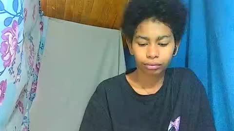 Snapshot of skinny0160 chatting on April 2026 10:29:01 PM skinny0160 online show from April 2026 10:29:01 PM