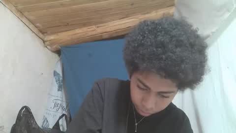 Snapshot of skinny0160 chatting on April 2026 08:02:02 PM skinny0160 online show from April 2026 08:02:02 PM