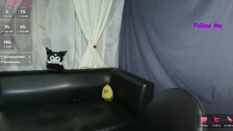 Snapshot of skinny_emily chatting on April 2026 07:58:01 PM Emily Rojas online show from April 2026 07:58:01 PM