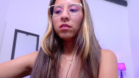 skinny_hottie18 online show from February 2025 02:04:02 PM