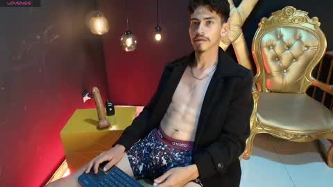 skinny jean  online show from June 2026 04:06:01 AM