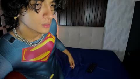 Snapshot of skinny_mac_ chatting on March 2026 12:19:02 PM Mac online show from March 2026 12:19:02 PM