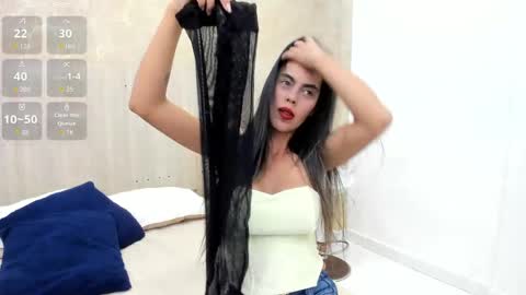 Snapshot of skinny_noa chatting on June 2026 11:34:01 AM Noa online show from June 2026 11:34:01 AM