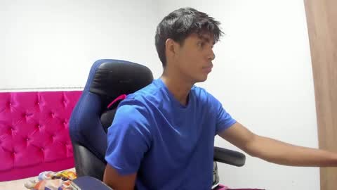 sam online show from April 2026 03:18:02 AM