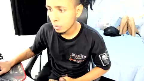Snapshot of skinny_sexx69 chatting on July 2026 12:57:02 AM Melissa And Omar online show from July 2026 12:57:02 AM