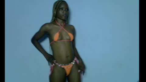 Snapshot of skinnybeauty1 chatting on April 2026 07:04:02 PM Linda independent model online show from April 2026 07:04:02 PM