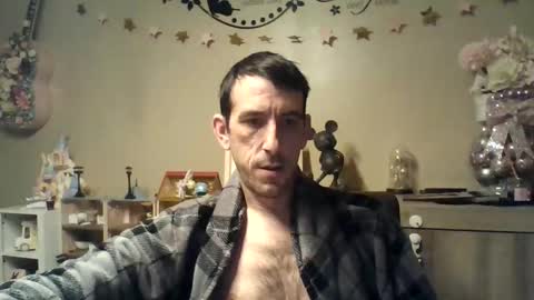Snapshot of skinnybigcock2 chatting on January 2026 06:26:01 AM SkinnyBigCock2 online show from January 2026 06:26:01 AM