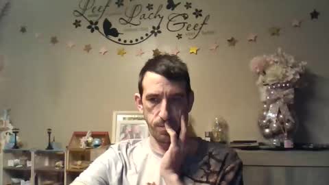 Snapshot of skinnybigcock2 chatting on January 2026 04:39:02 AM SkinnyBigCock2 online show from January 2026 04:39:02 AM