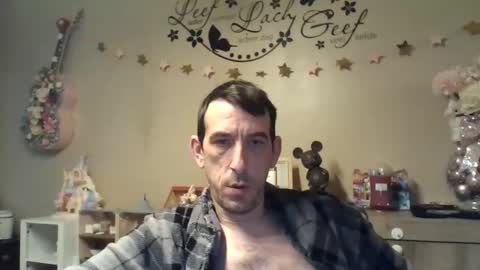 Snapshot of skinnybigcock2 chatting on January 2026 07:35:02 AM SkinnyBigCock2 online show from January 2026 07:35:02 AM